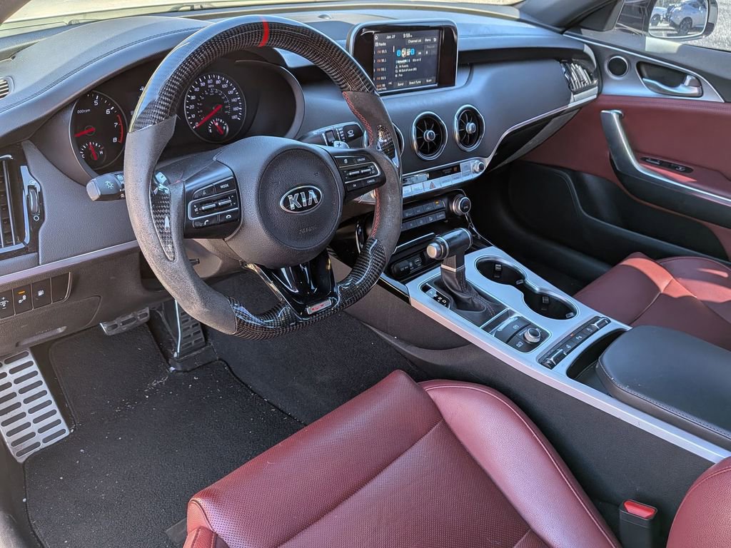 Used 2019 Kia Stinger GT image 17