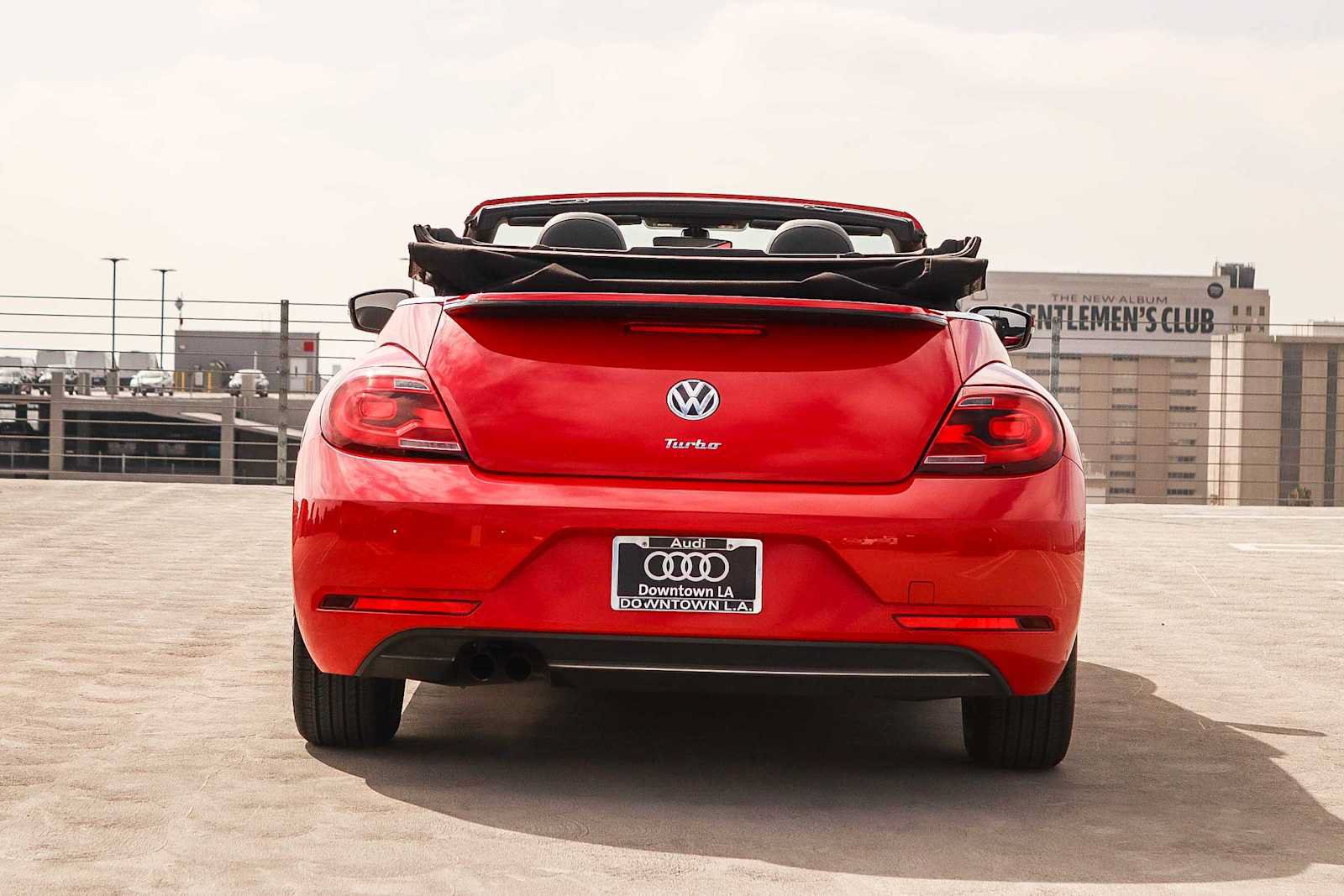 Used 2017 Volkswagen Beetle 1.8T S FWD image 11