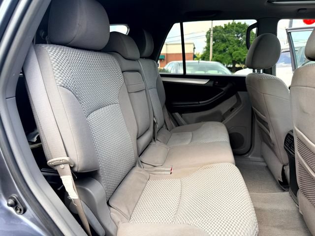 Used 2006 Toyota 4Runner SR5 AWD/4WD image 4