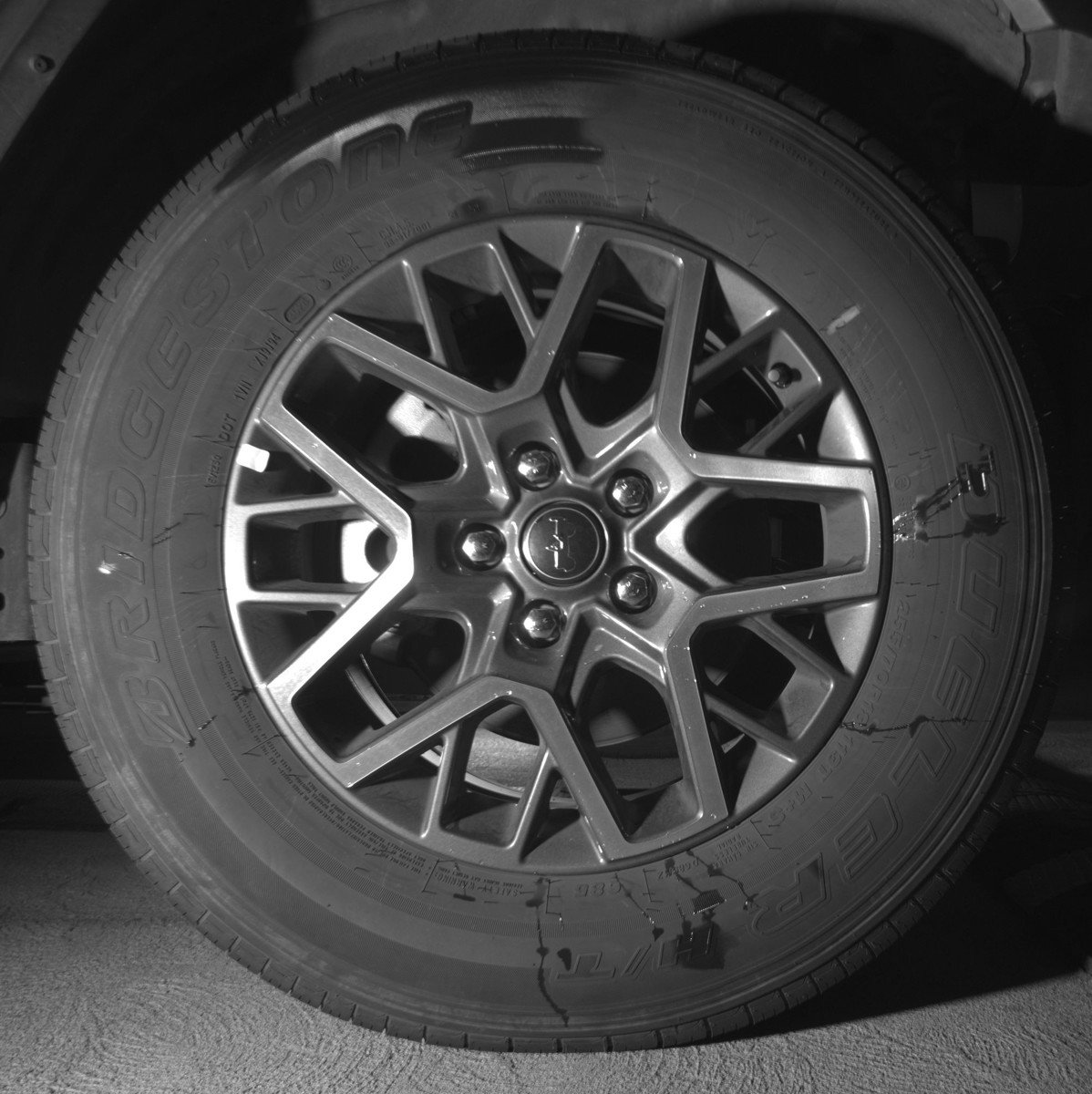 Used 2025 Jeep Wrangler Sahara image 13