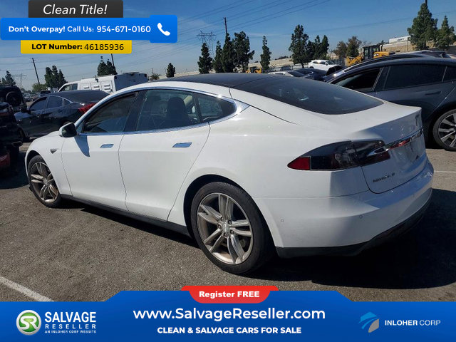 Used 2015 Tesla Model S 70 RWD image 3