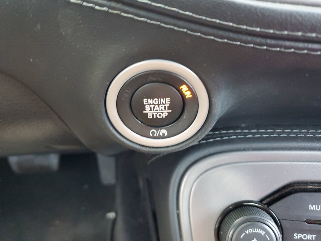 Used 2023 Dodge Challenger R/T w/ Plus Package image 22