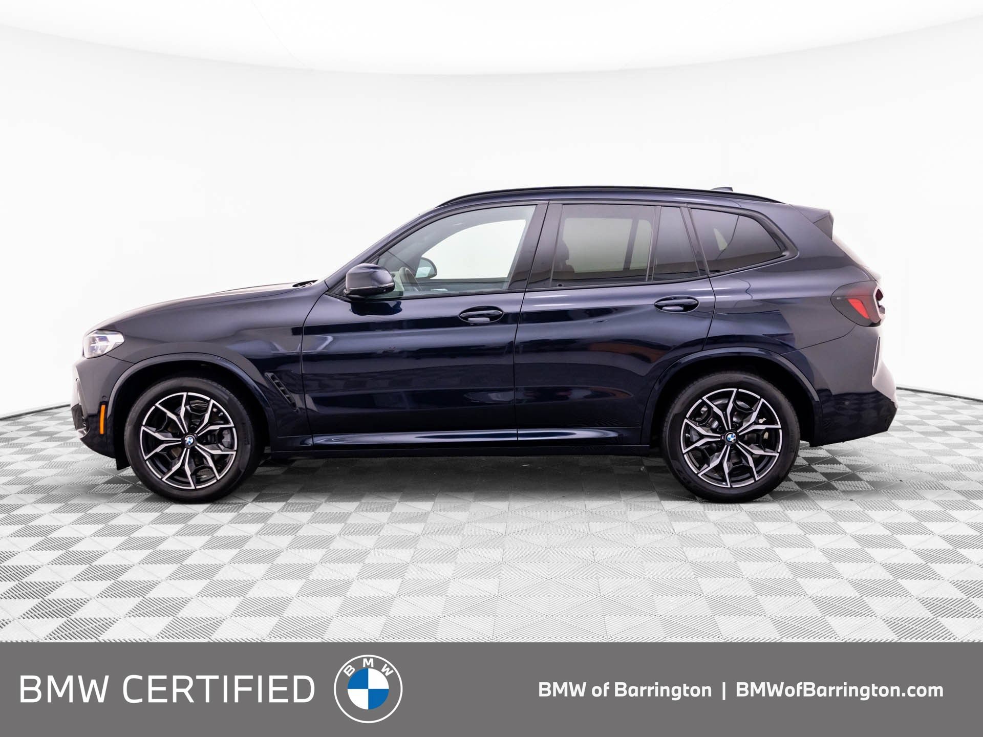 Certified 2023 BMW X3 xDrive30i w/ M Sport Package AWD/4WD image 2