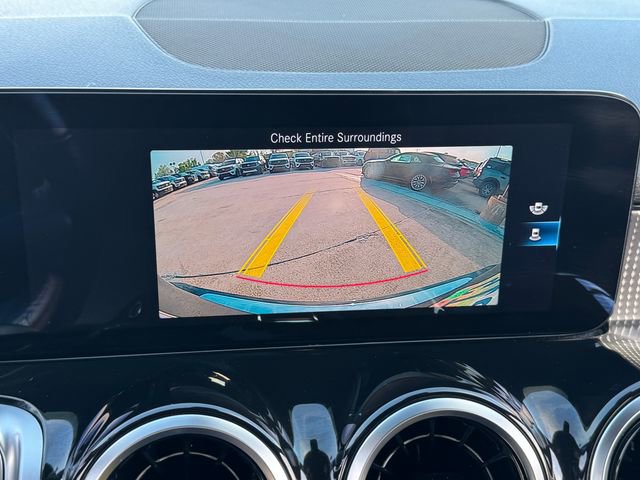 Used 2023 Mercedes-Benz GLB 250 4MATIC image 25