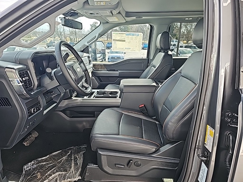 New 2025 Ford F250 Lariat w/ Lariat Ultimate Package image 9