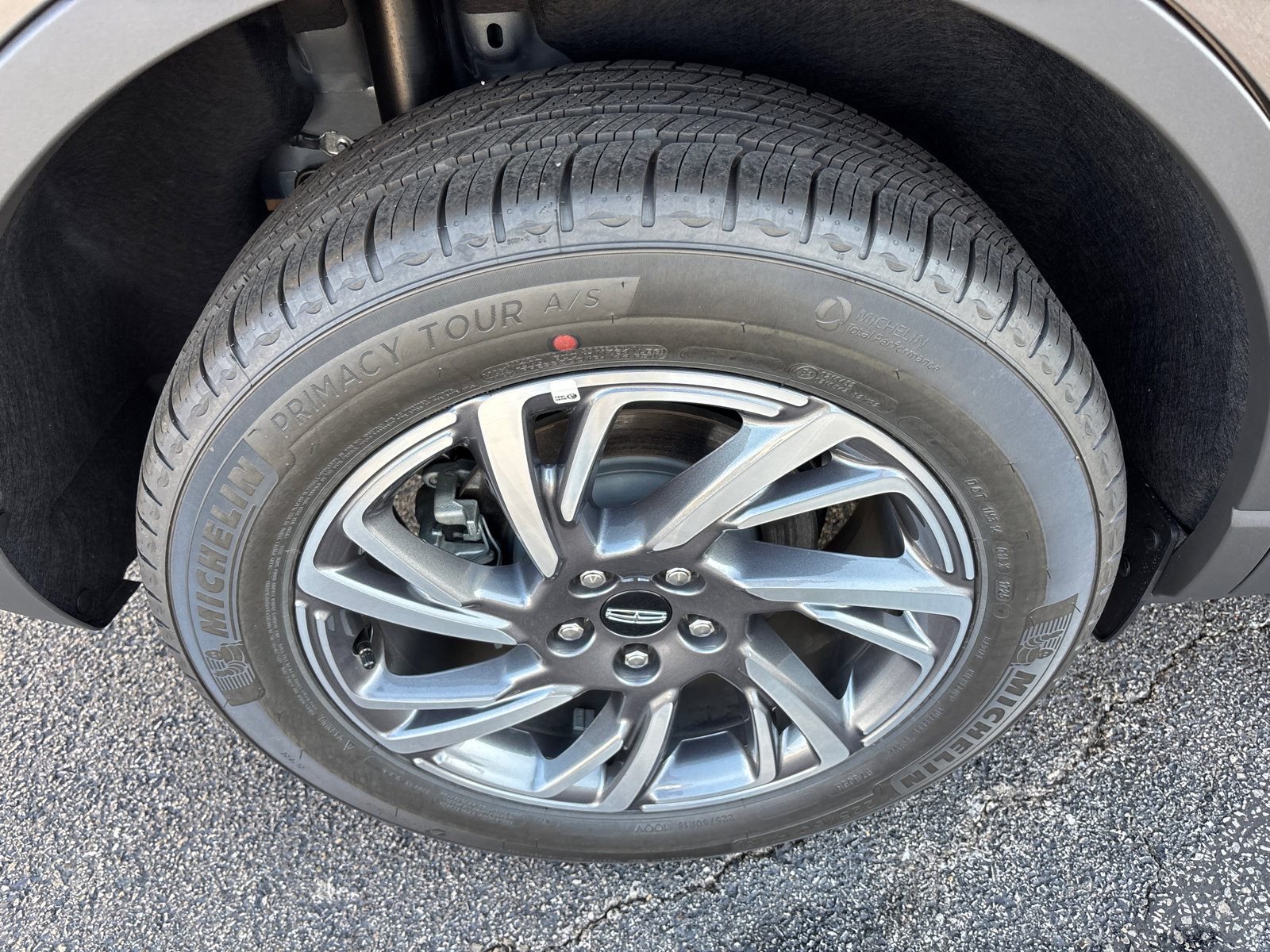 New 2025 Lincoln Corsair AWD image 10