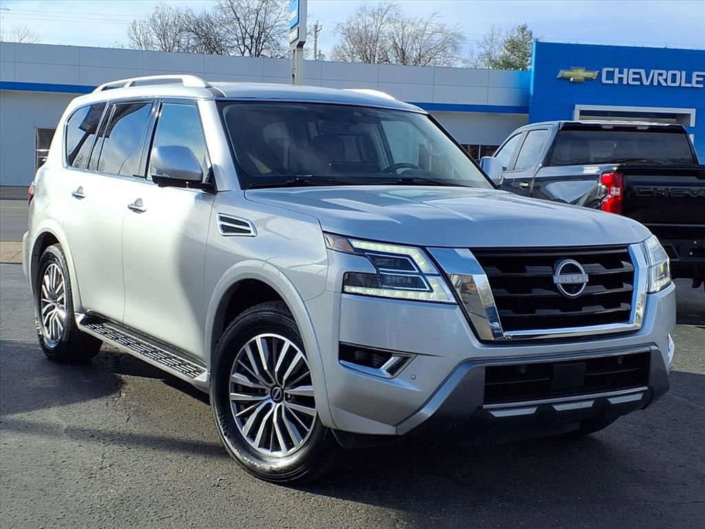 Used 2024 Nissan Armada SL w/ Captain's Chairs Package AWD/4WD image 5