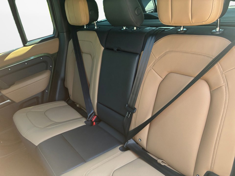 New 2026 Land Rover Defender 110 X AWD/4WD image 12