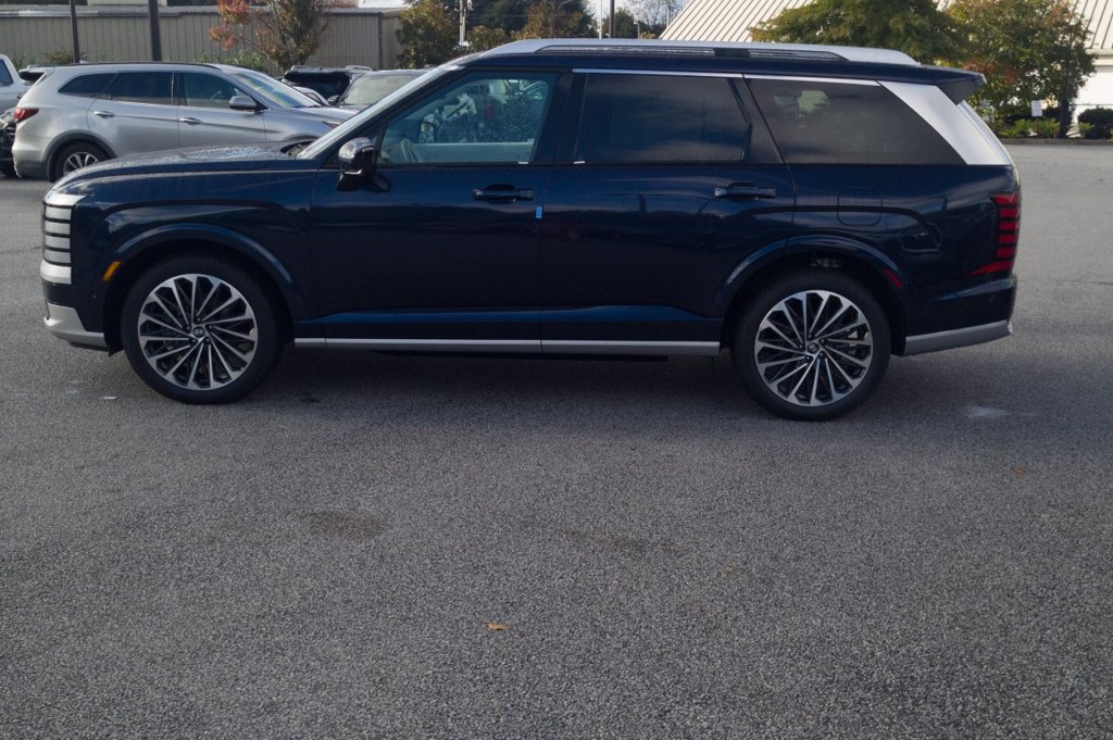 New 2027 Hyundai Palisade Calligraphy FWD image 10