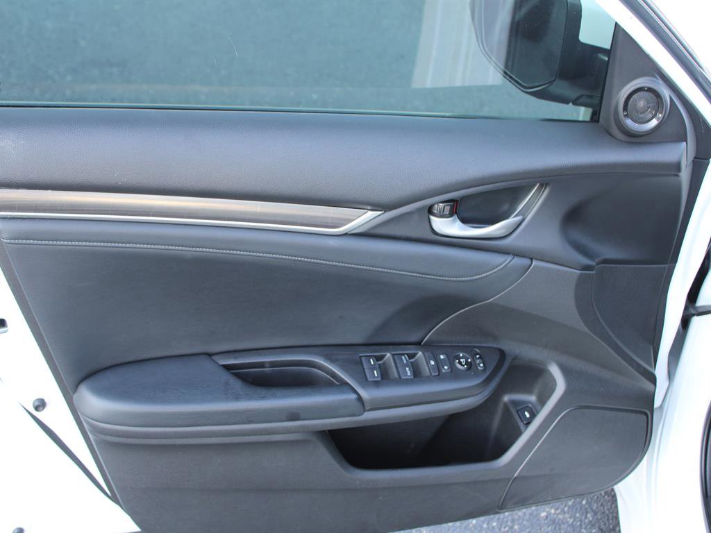 Used 2021 Honda Civic EX-L image 17