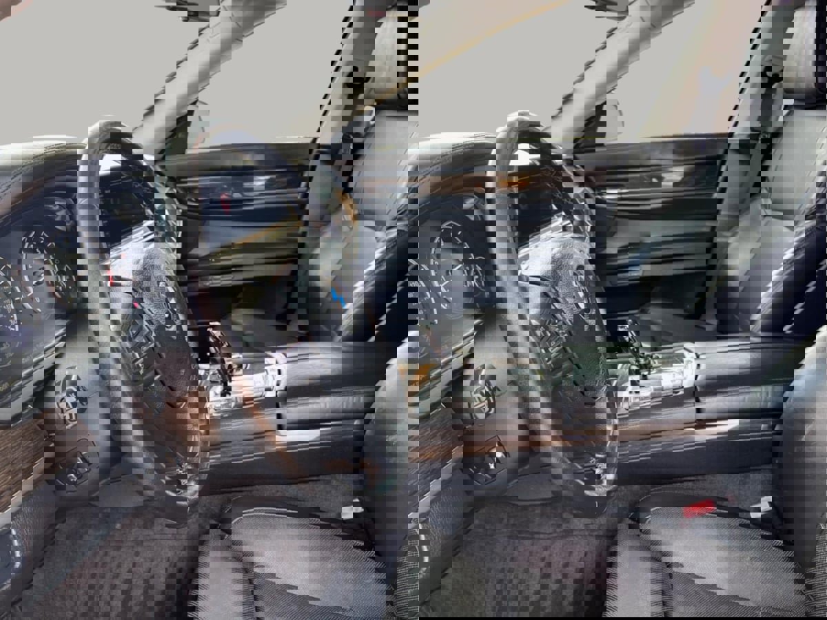 Used 2010 BMW 750Li image 21