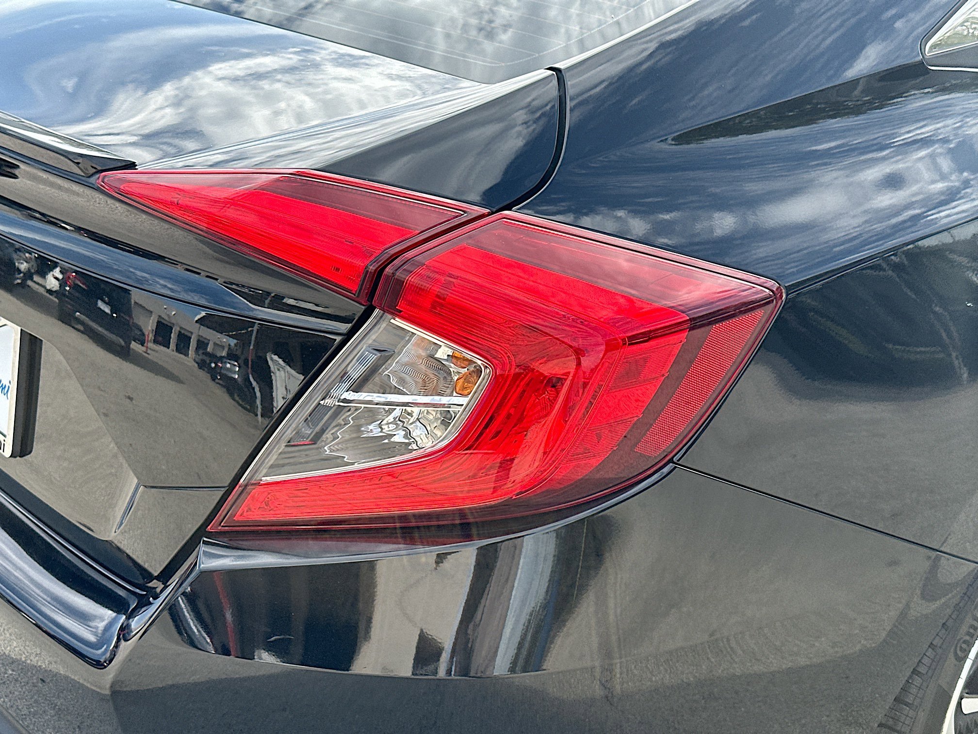 Used 2018 Honda Civic EX-L image 26