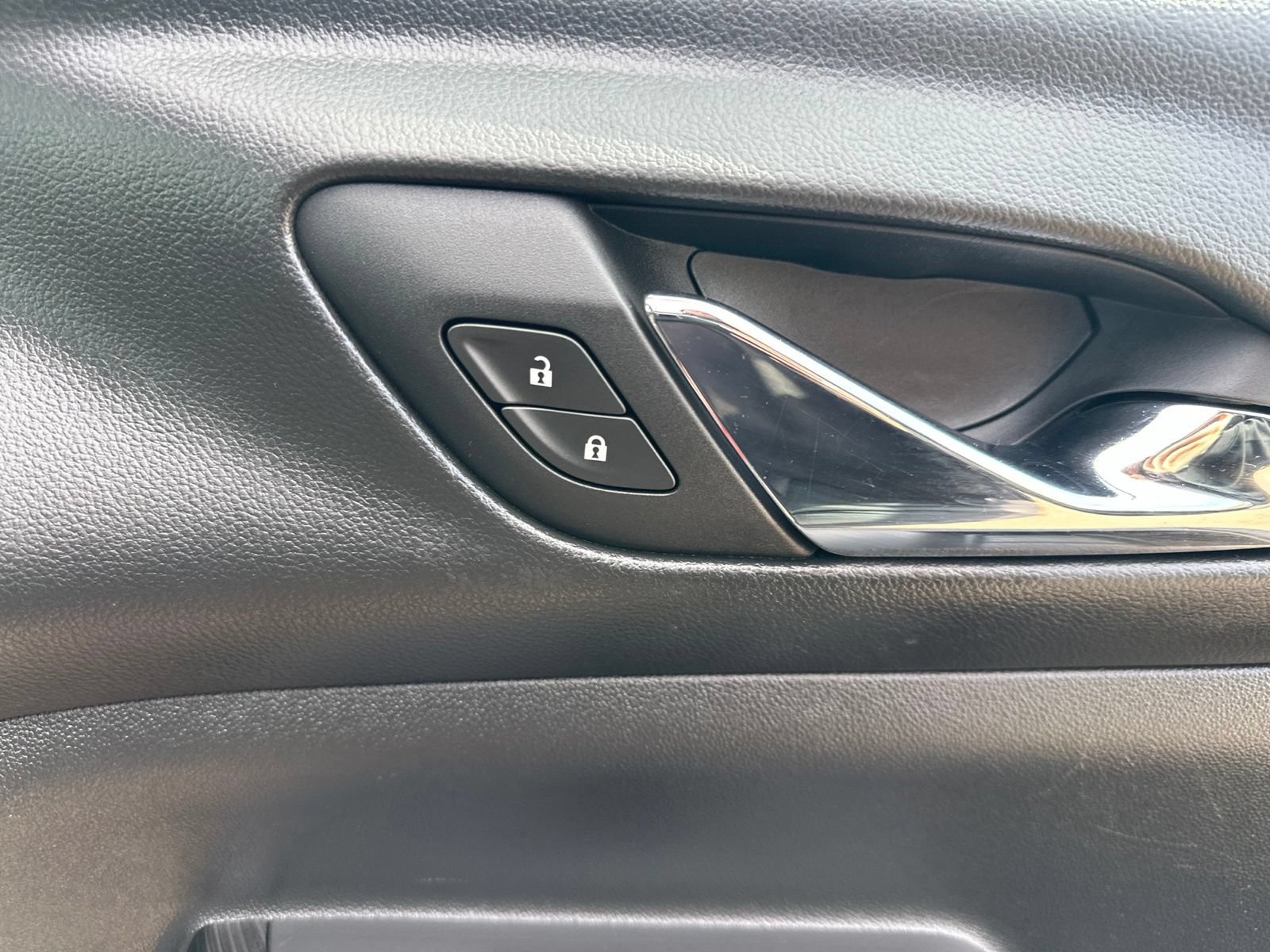 Used 2018 GMC Acadia SLT AWD/4WD image 46