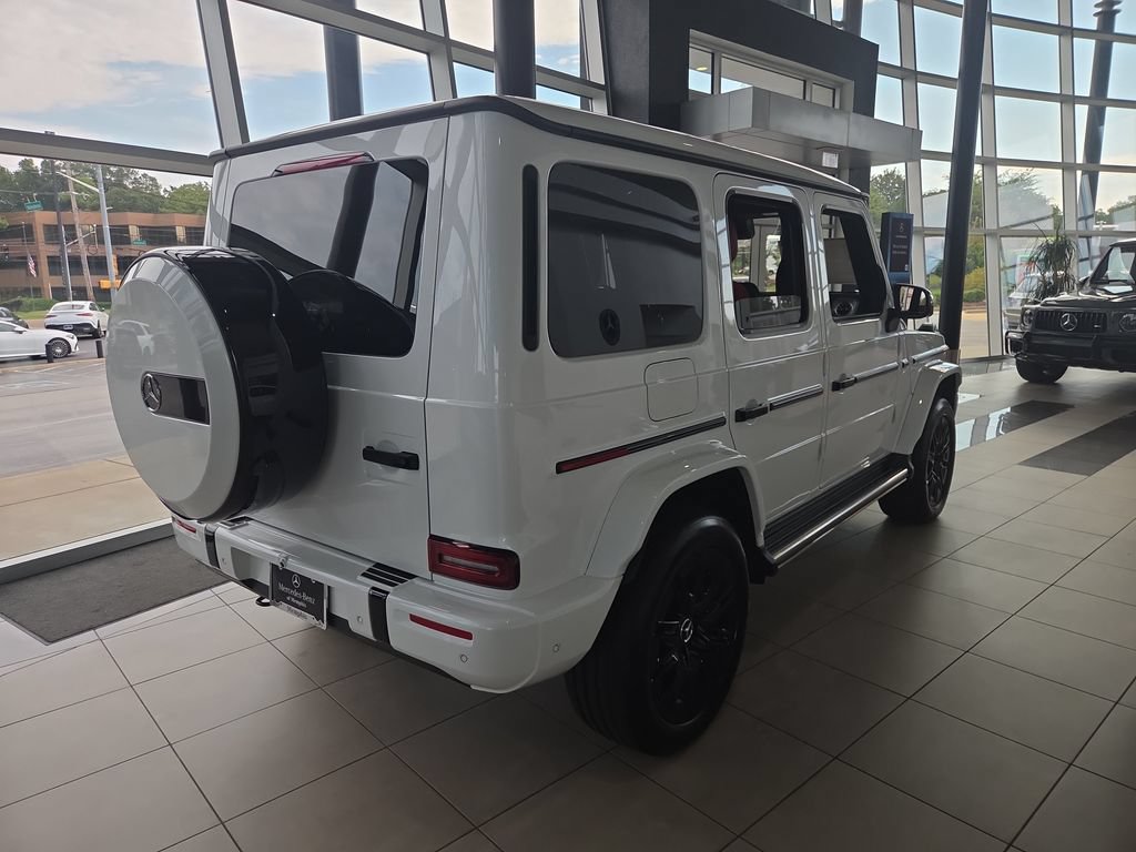 New 2027 Mercedes-Benz G 580 e image 4