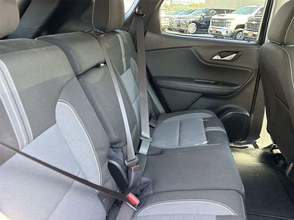 Used 2024 Chevrolet Blazer LT image 24