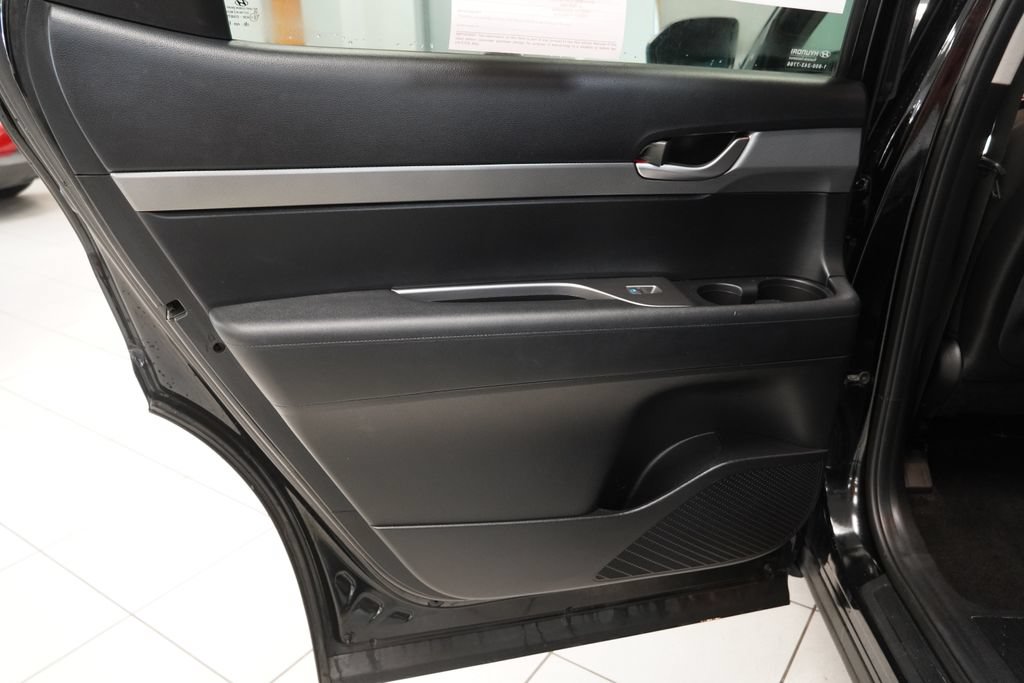 Used 2020 Hyundai Palisade SE AWD/4WD image 24