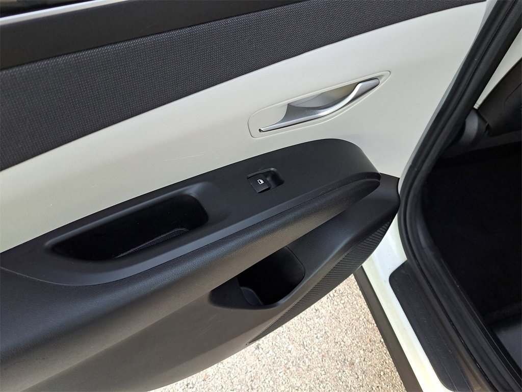 Used 2023 Hyundai Tucson SEL w/ Convenience Package image 11