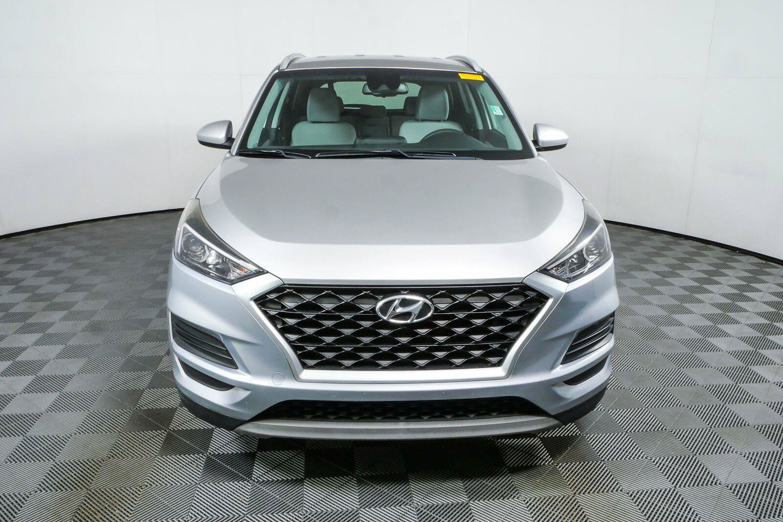 Used 2021 Hyundai Tucson SEL FWD image 2