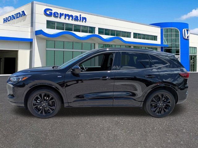 Used 2026 Ford Escape ST-Line Elite w/ Premium Technology Package AWD/4WD image 8