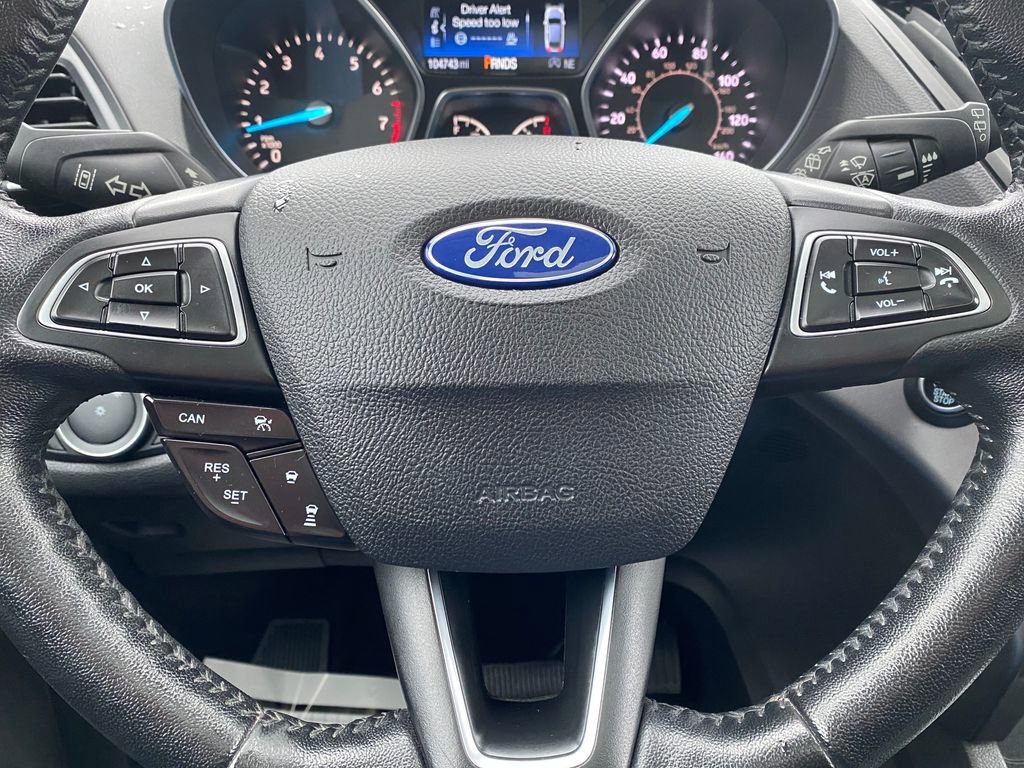 Used 2019 Ford Escape SEL image 24