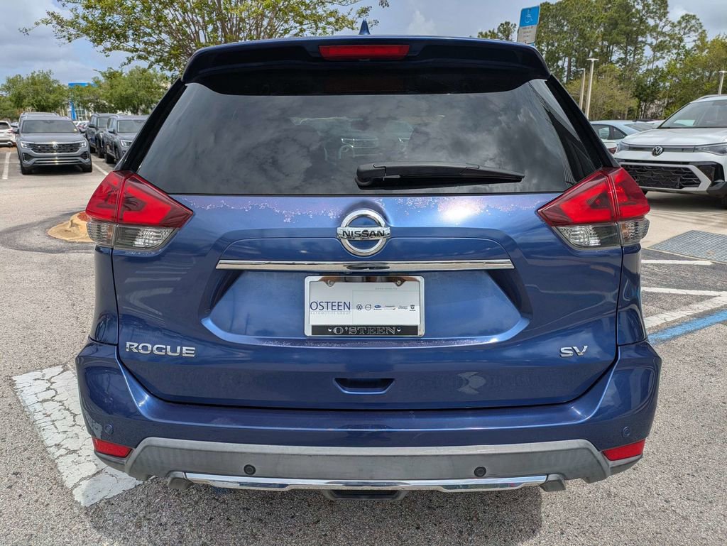 Used 2019 Nissan Rogue SV image 5
