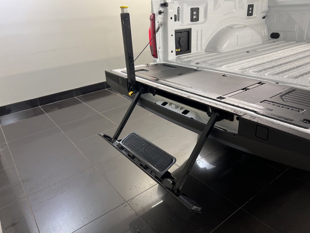 New 2026 Ford F150 XLT w/ Equipment Group 302A MID image 38