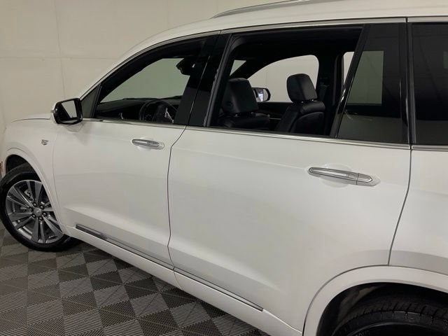 Used 2025 Cadillac XT6 Premium Luxury w/ Platinum Package AWD/4WD image 32