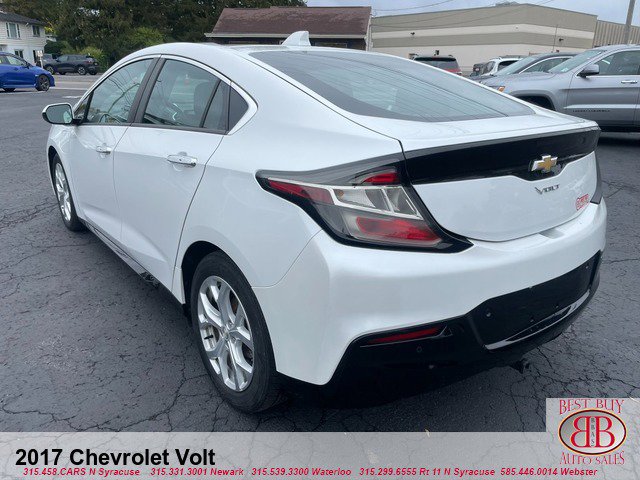 Used 2017 Chevrolet Volt Premier w/ Driver Confidence II Package FWD image 10