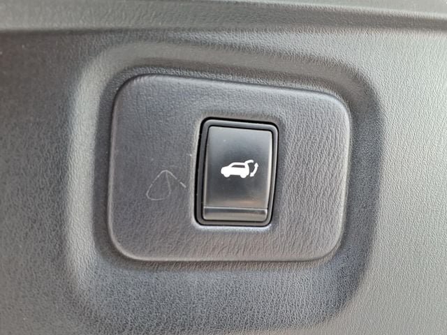 Used 2016 Nissan Pathfinder SL w/ SL Tech Package AWD/4WD image 12