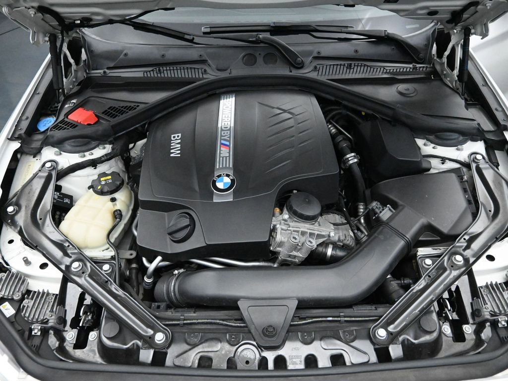 Used 2017 BMW M2 image 21