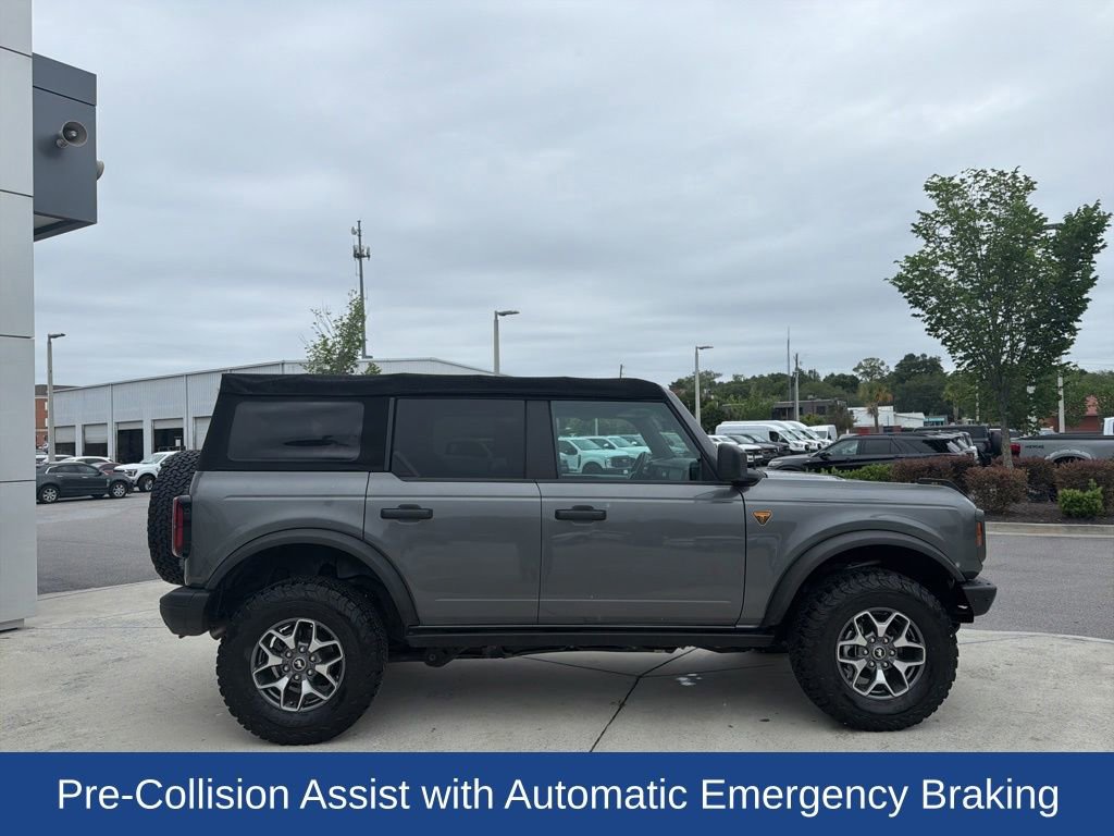 Used 2022 Ford Bronco Badlands AWD/4WD image 8