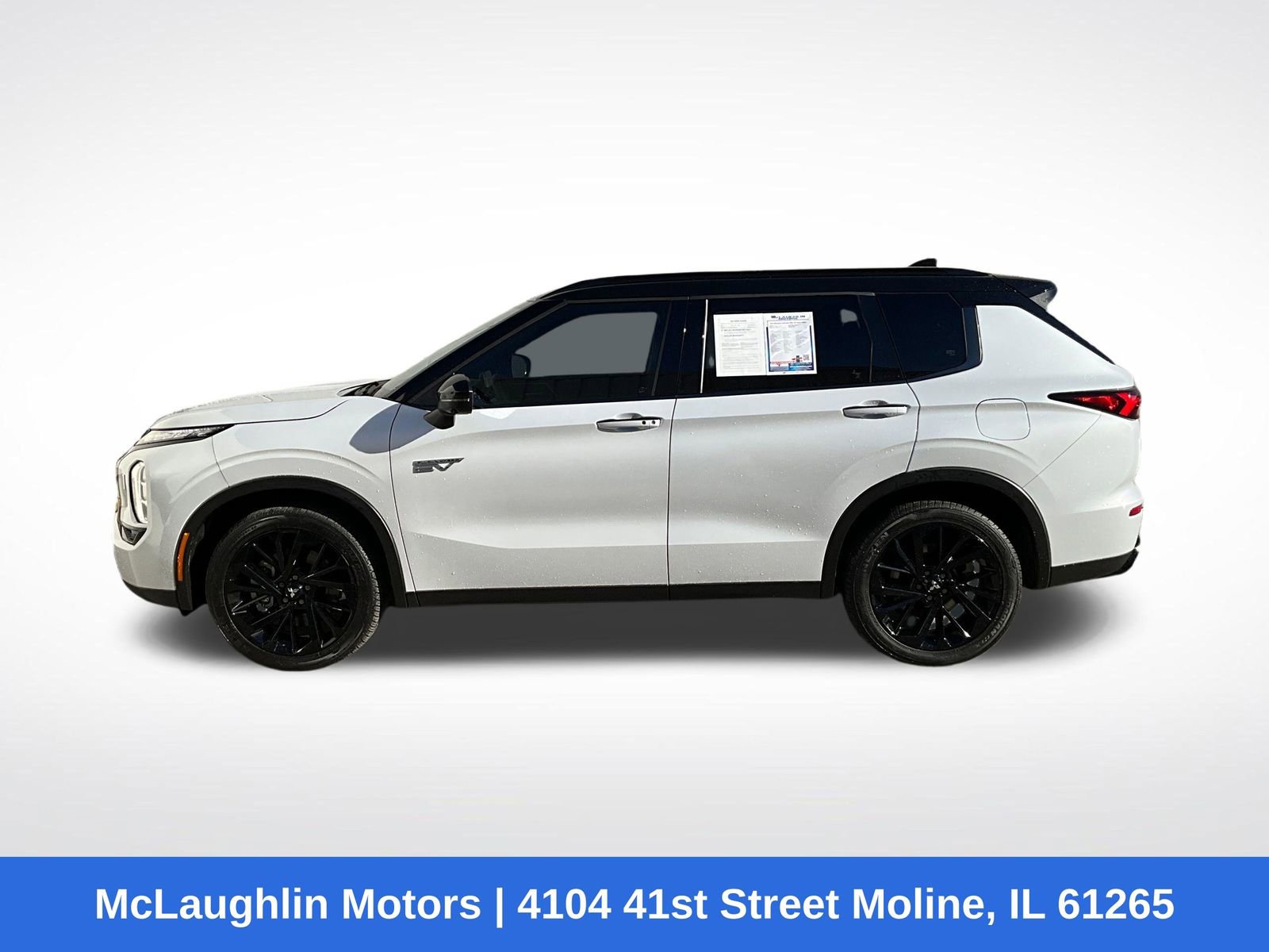 Used 2025 Mitsubishi Outlander SEL Black Edition image 14