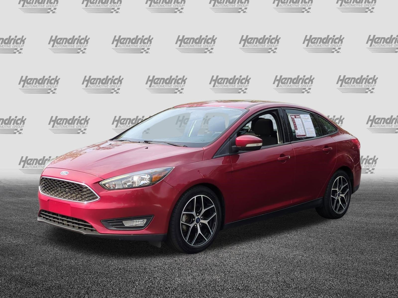 Used 2017 Ford Focus SEL image 5
