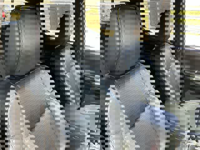 Used 2018 Toyota Tacoma Limited image 19