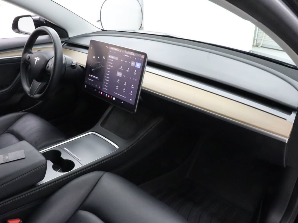 Used 2022 Tesla Model 3 Long Range AWD/4WD image 21