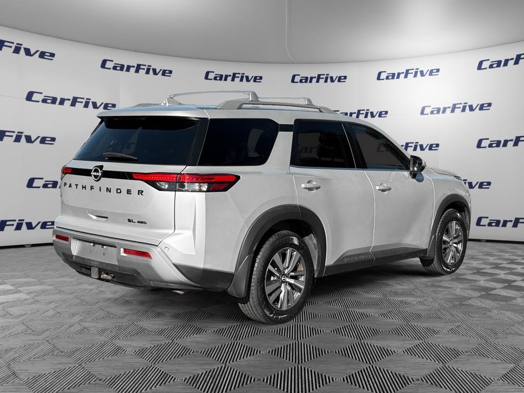 Used 2022 Nissan Pathfinder SL w/ Lighting Package (N92) image 6