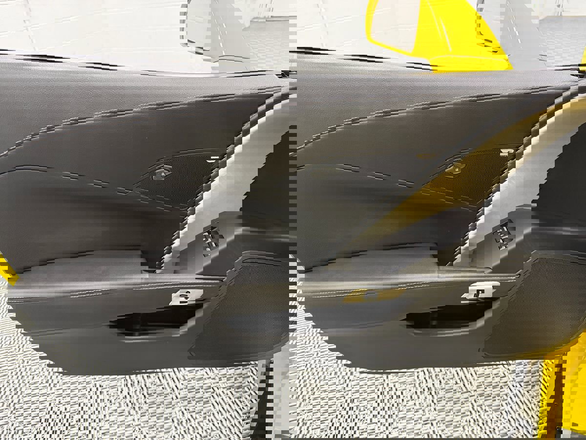 Used 2017 Chevrolet Corvette Stingray Convertible image 14