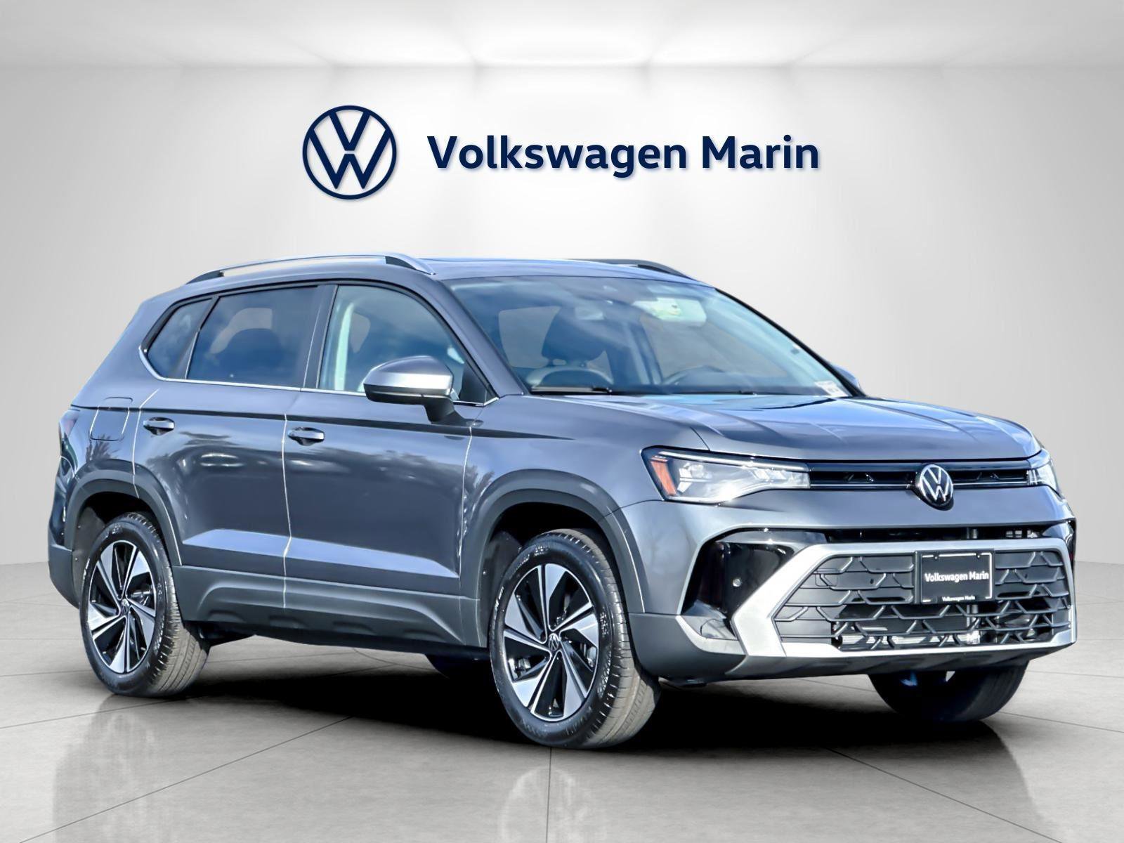 New 2026 Volkswagen Taos SE image 7
