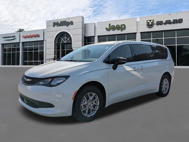 New 2026 Chrysler Voyager LX FWD image 8