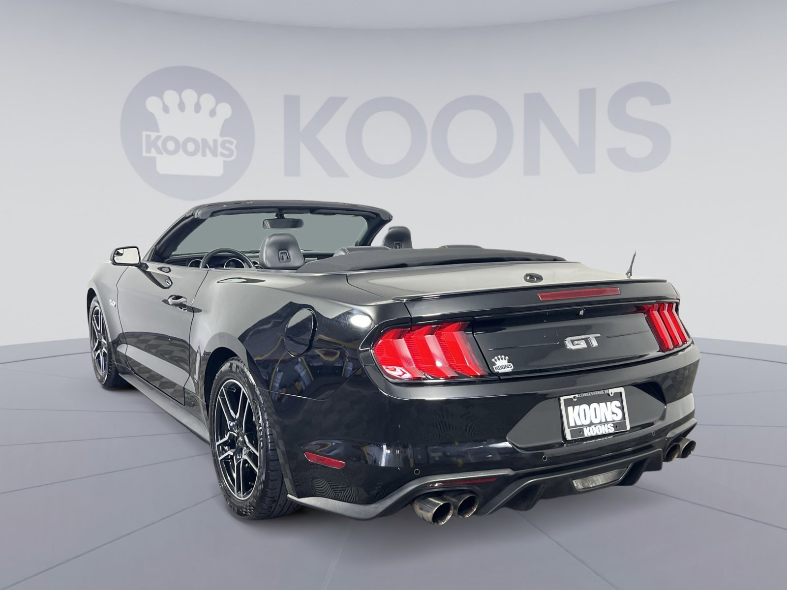 Used 2018 Ford Mustang GT Premium image 4