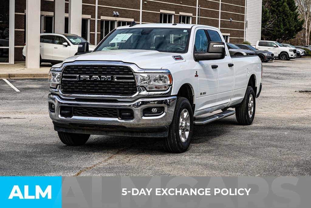Used 2024 RAM 3500 Big Horn AWD/4WD image 3
