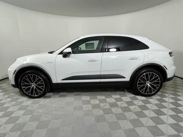 New 2025 Porsche Macan Electric image 2