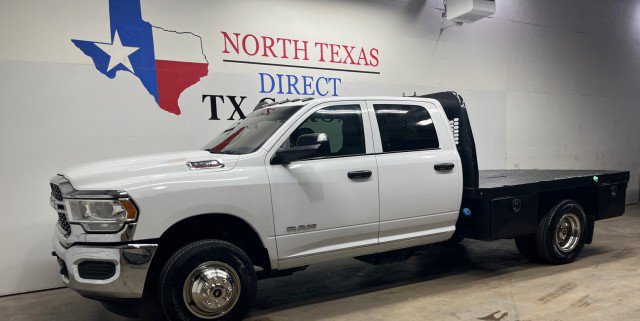 Used 2022 RAM 3500 Tradesman w/ Chrome Appearance Group AWD/4WD image 11