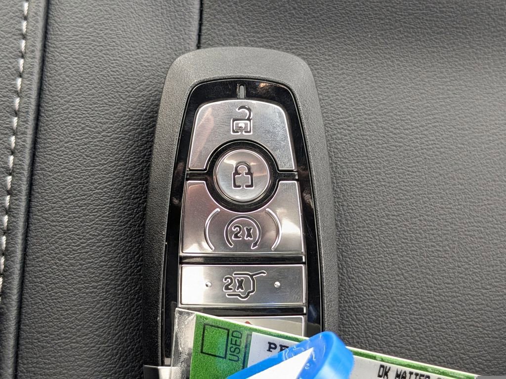 New 2026 Ford Expedition Max Platinum w/ Stealth Appearance Package image 30