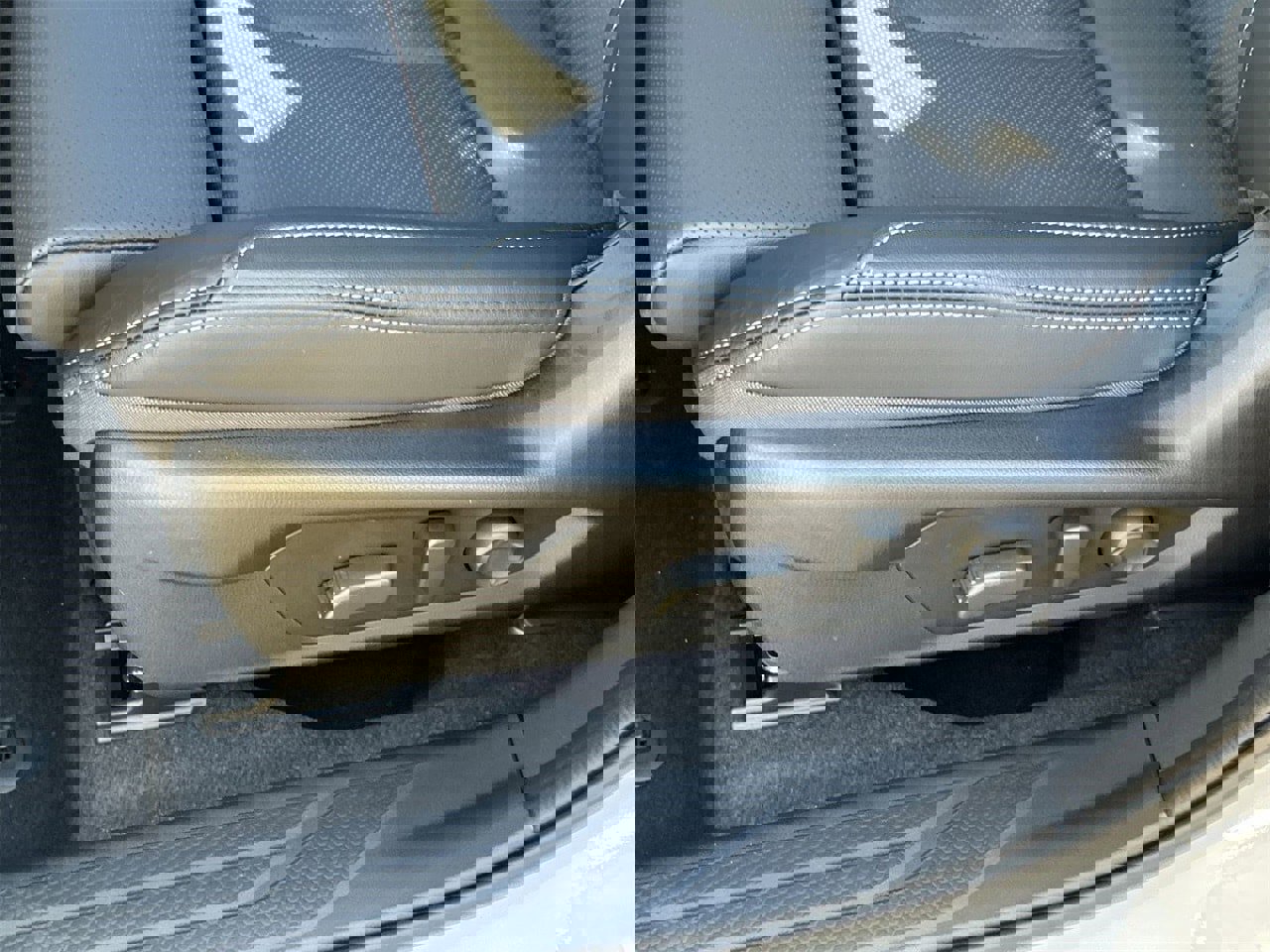 New 2026 Subaru Outback Touring XT image 16