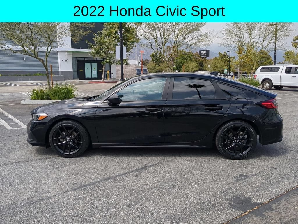 Used 2022 Honda Civic Sport image 2