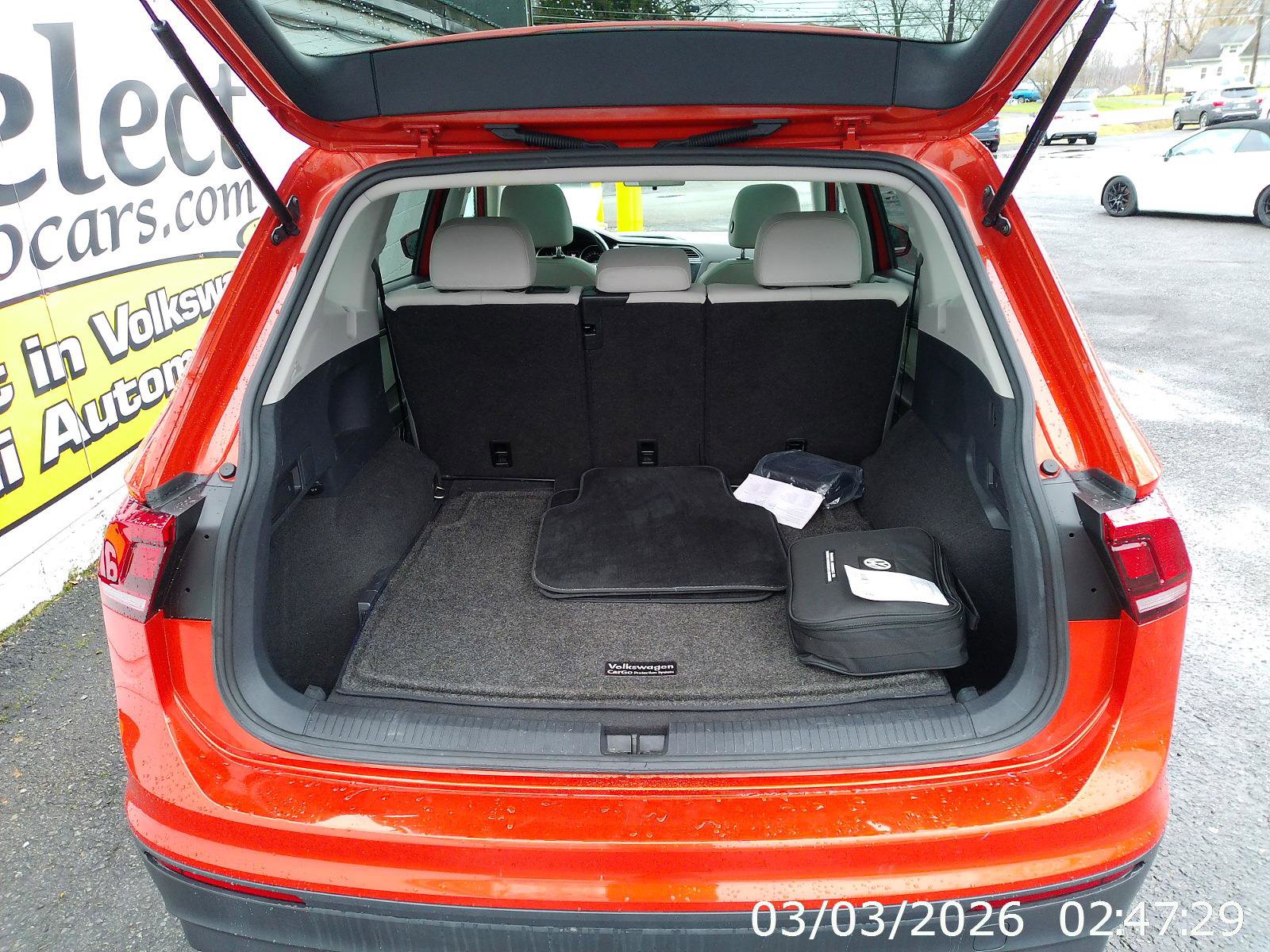Used 2019 Volkswagen Tiguan SE AWD/4WD image 26