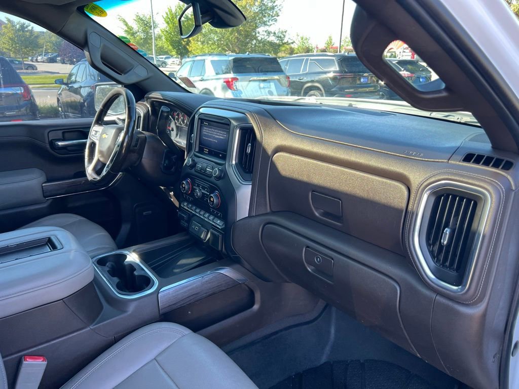 Used 2019 Chevrolet Silverado 1500 LTZ w/ LTZ Premium Package AWD/4WD image 32