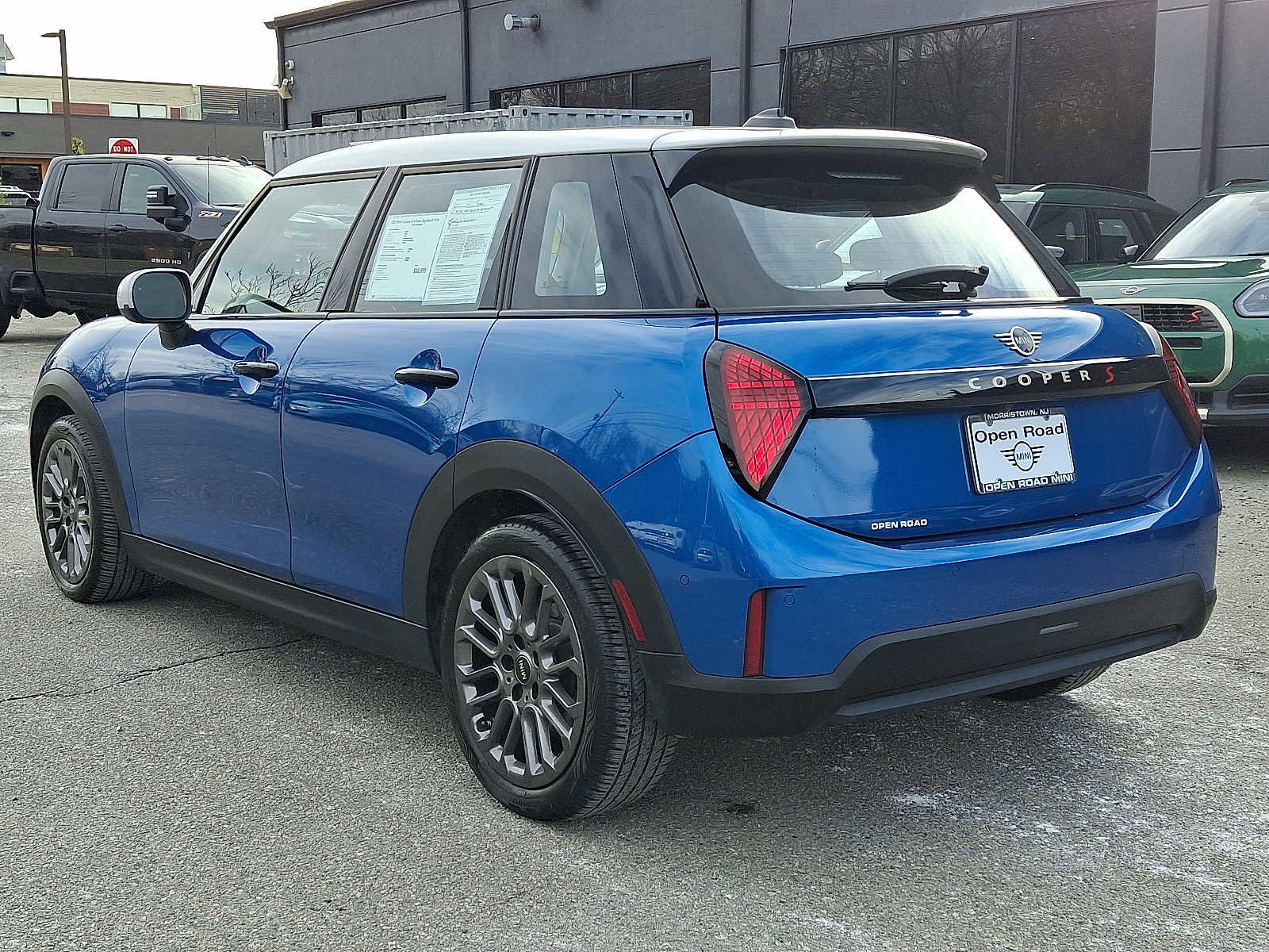 Certified 2025 MINI Cooper S image 4