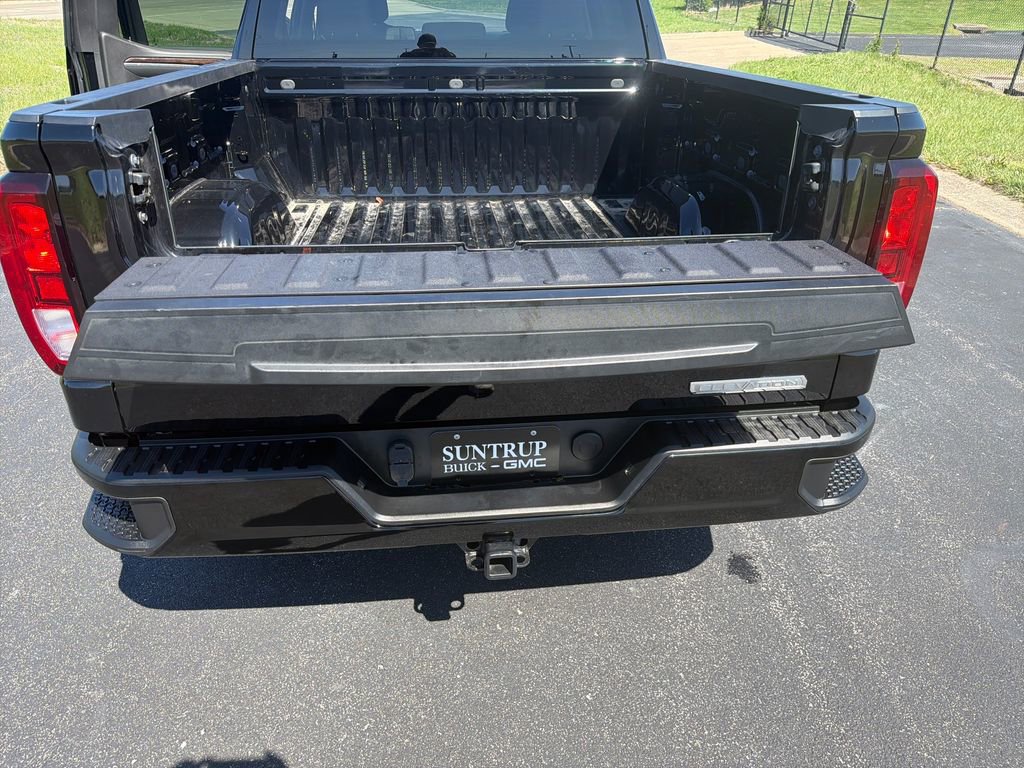 Used 2024 GMC Sierra 1500 Elevation image 24